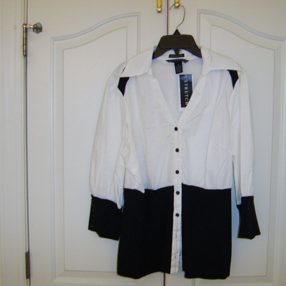 Brand New Attica Femme BLACK and WHITE Button Down Top - Size 2X